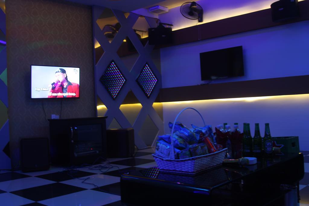 Khoa Thanh Hotel Hoa Binh Exterior photo