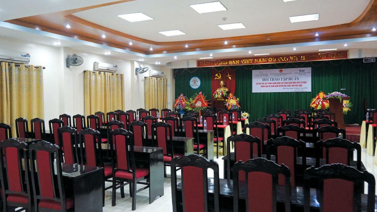 Khoa Thanh Hotel Hoa Binh Exterior photo